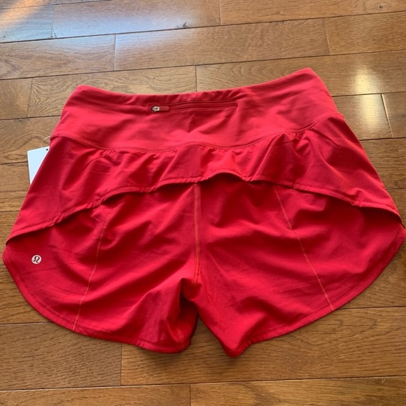 ❤️LULULEMON HIGH RISE SPEED UP SHORT 4”-DARK RED-8/10❤️ - Picture 3 of 13
